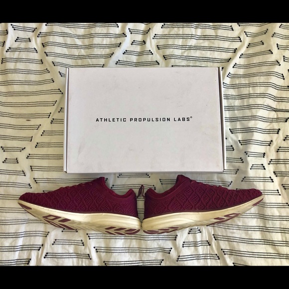 Men’s APL Techloom Phantom Running Shoes - Picture 4 of 7